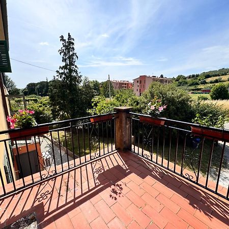 Casa In Campagna Vinci Bagian luar foto